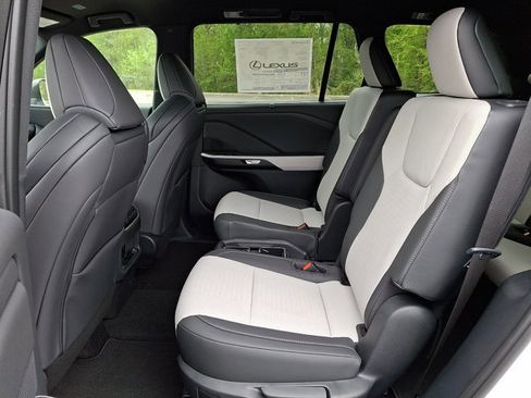 New 2026 Lexus RX 350h image 5