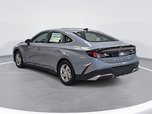 New 2026 Hyundai Sonata SE image 7