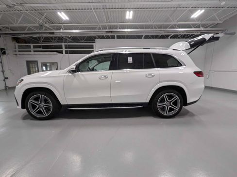 Certified 2026 Mercedes-Benz GLS 450 4MATIC image 5