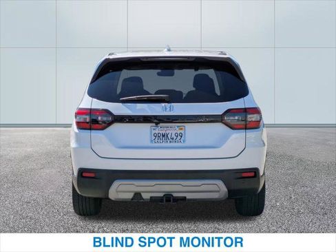 Certified 2025 Honda Pilot EX-L image 8