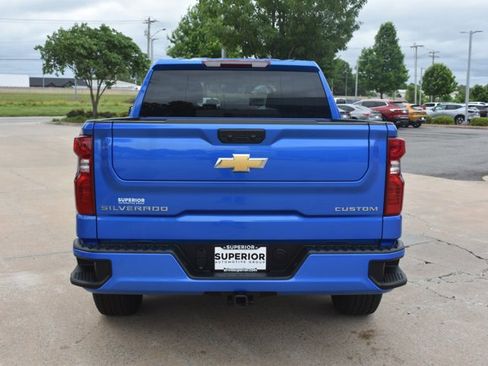 Used 2026 Chevrolet Silverado 1500 Custom AWD/4WD image 6