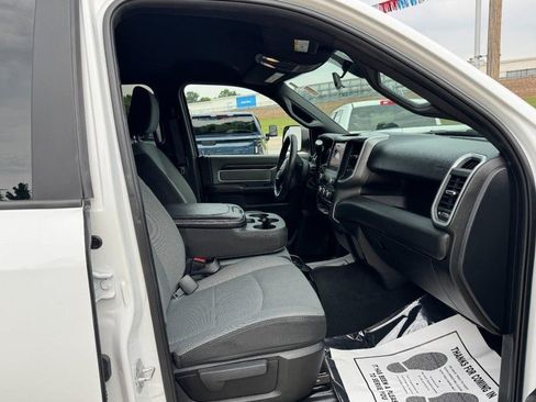 Used 2022 RAM 2500 Big Horn AWD/4WD image 18