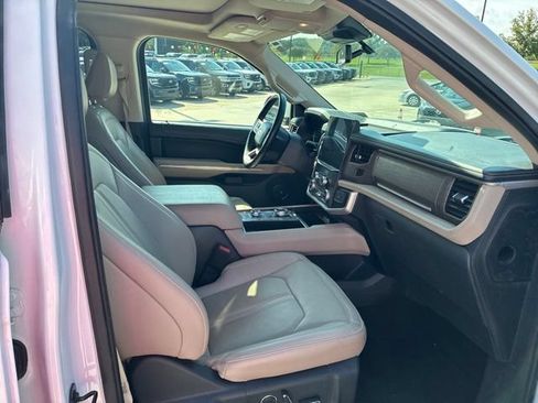 Used 2024 Ford Expedition Max Limited AWD/4WD image 68