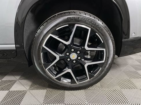 New 2026 Chevrolet Traverse High Country w/ LPO, Floor Liner Package image 95