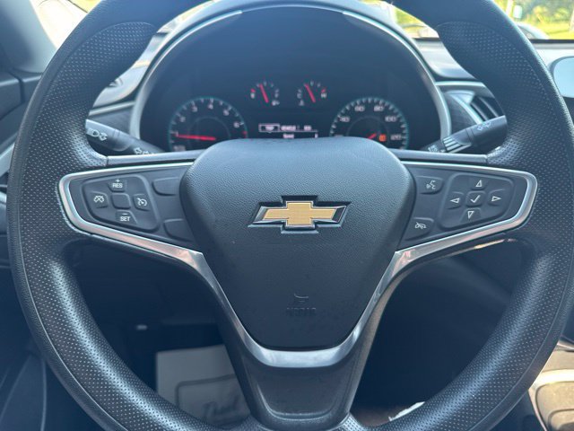 Used 2022 Chevrolet Malibu LT FWD image 24