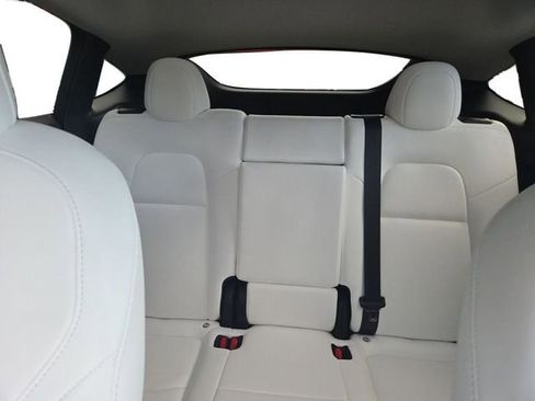 Used 2023 Tesla Model Y Long Range image 13