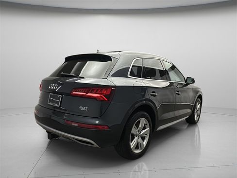 Used 2018 Audi Q5 2.0T Premium Plus w/ Premium Plus Package image 7
