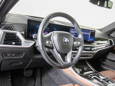 Used 2025 BMW X5 xDrive40i image 17