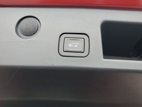 Used 2026 GMC Terrain Elevation w/ Elevation Premium Package image 34