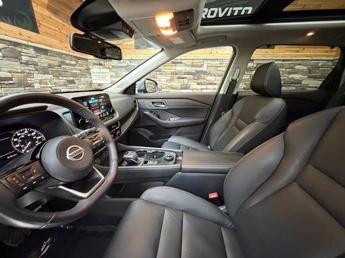 Used 2021 Nissan Rogue SL w/ Premium Package AWD/4WD image 11