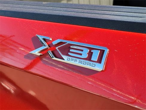 Used 2022 GMC Sierra 1500 Elevation image 8