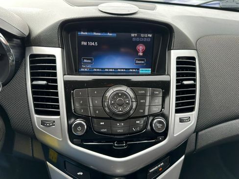 Used 2015 Chevrolet Cruze Diesel w/ Sun And Sound Package image 19