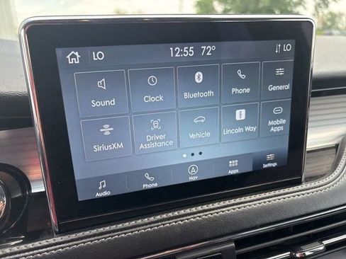 Used 2021 Lincoln Corsair AWD w/ Equipment Group 101A image 22