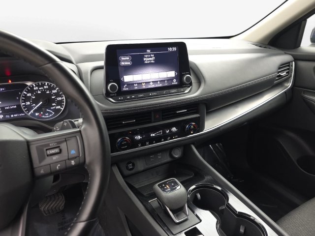 Used 2025 Nissan Rogue SV FWD image 20
