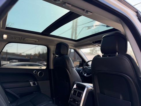 Used 2019 Land Rover Range Rover Sport HSE image 23