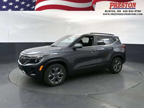 Certified 2024 Kia Seltos S AWD/4WD image 1