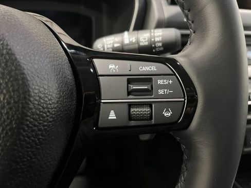 New 2026 Honda Pilot Touring image 16