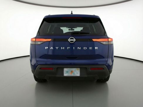 Used 2025 Nissan Pathfinder SV FWD image 7