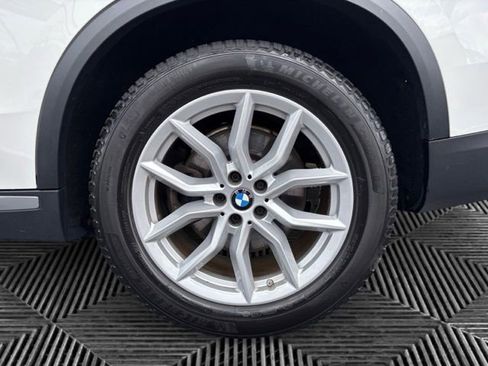 Used 2021 BMW X5 xDrive40i w/ Convenience Package AWD/4WD image 31