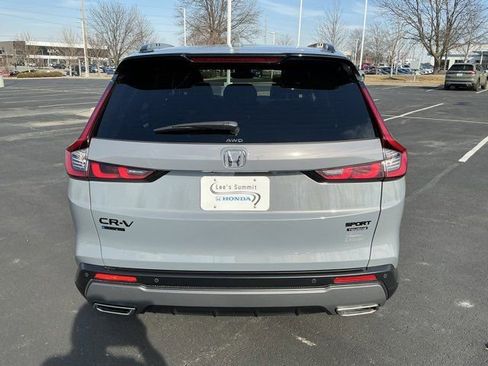 Used 2026 Honda CR-V Sport Touring image 4