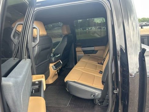 Used 2021 Ford F150 Lariat w/ Equipment Group 502A High image 10