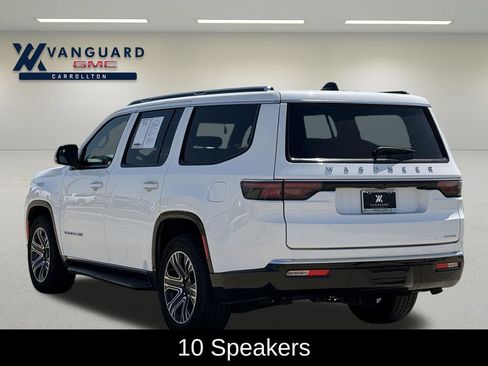 Used 2024 Jeep Wagoneer Series II w/ Flexible Seating Group AWD/4WD image 7
