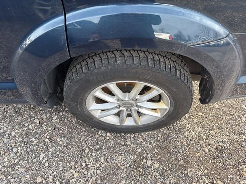 Used 2015 Dodge Journey SXT w/ Flexible Seating Group image 6