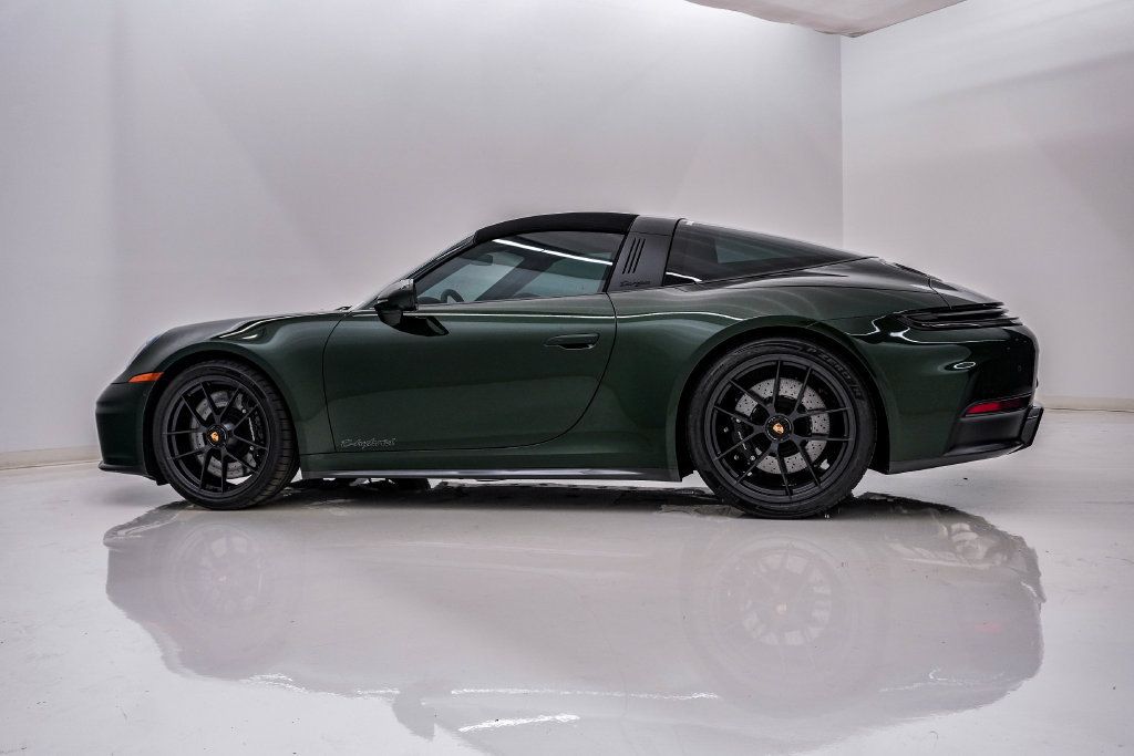Certified 2026 Porsche 911 Targa 4 GTS AWD/4WD image 2