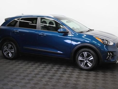 Used 2020 Kia Niro LXS FWD image 4