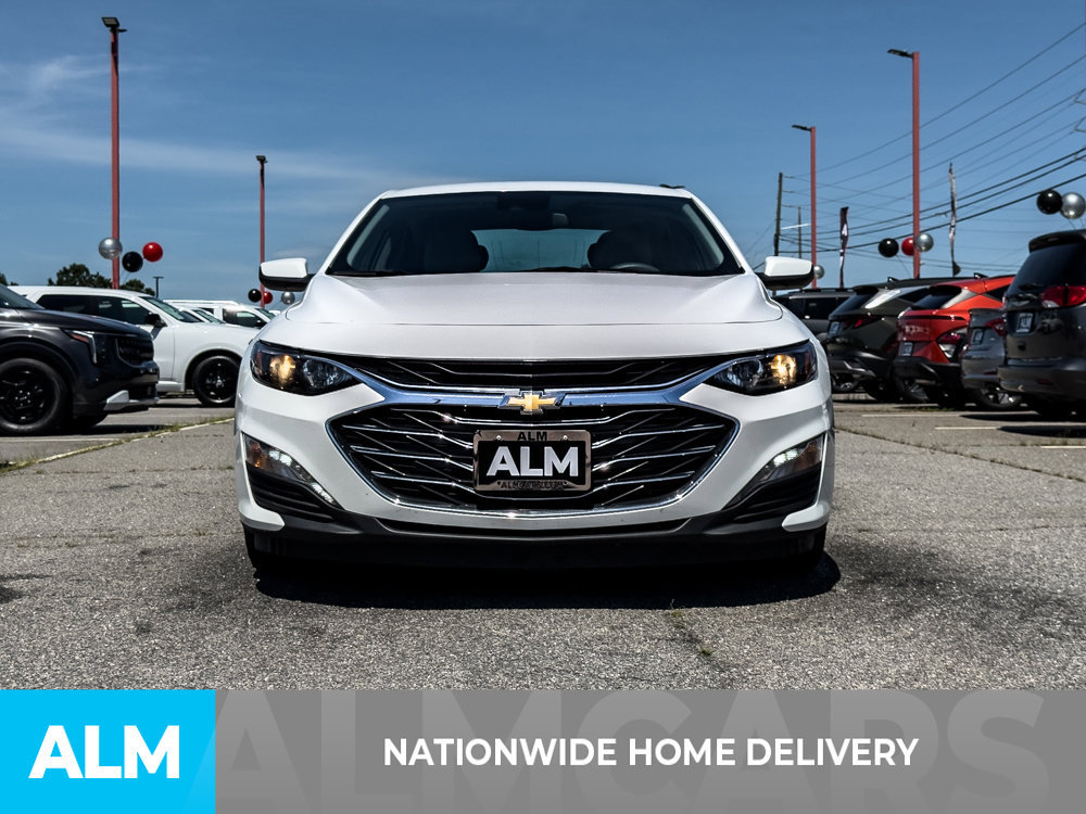 Used 2024 Chevrolet Malibu LT FWD image 4