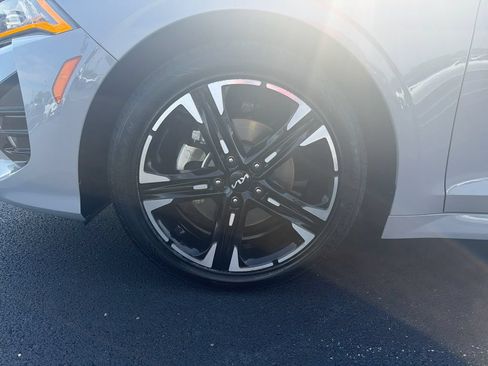 Used 2023 Kia K5 GT-Line w/ GT-Line Premium Package FWD image 10