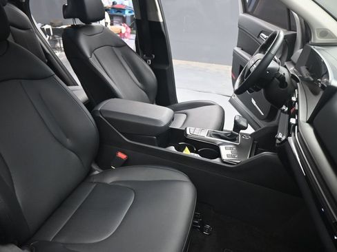 Used 2026 Kia Sportage SX FWD image 22