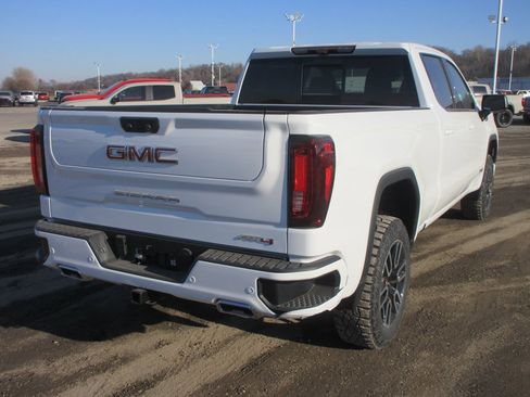 New 2026 GMC Sierra 1500 AT4 w/ AT4 Premium Package image 5