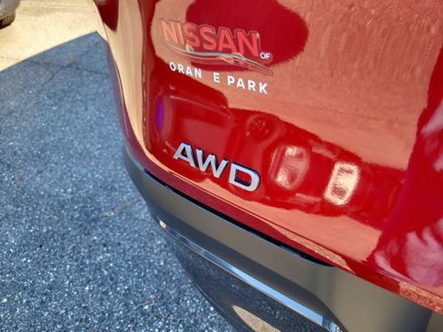 New 2026 Nissan Murano SL w/ Comfort Package AWD/4WD image 6