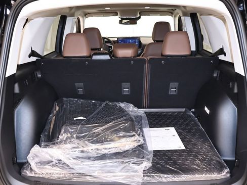 New 2026 Ford Bronco Sport Outer Banks w/ Outer Banks Tech Package+ AWD/4WD image 33