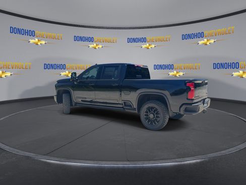 New 2026 Chevrolet Silverado 2500 High Country w/ Midnight Edition AWD/4WD image 6