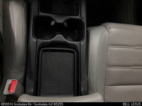 Used 2018 Honda CR-V Touring image 15