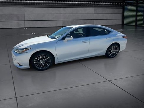 Certified 2023 Lexus ES 350 w/ Premium Package FWD image 5