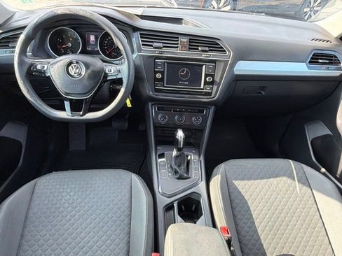 Used 2021 Volkswagen Tiguan S FWD image 19