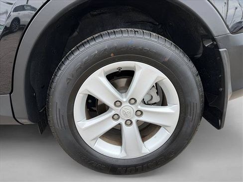 Used 2014 Toyota RAV4 XLE FWD image 22