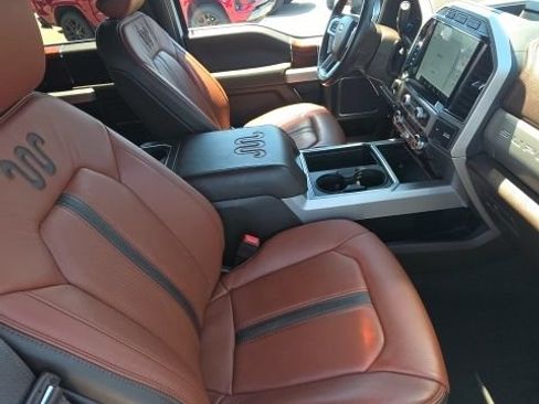 Used 2022 Ford F350 King Ranch AWD/4WD image 17