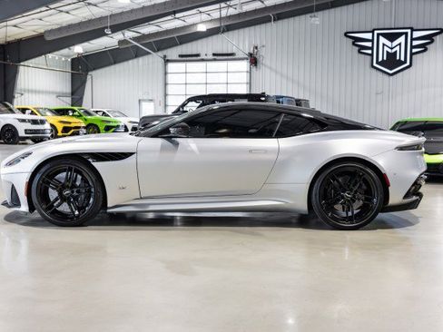 Used 2020 Aston Martin DBS Superleggera image 4