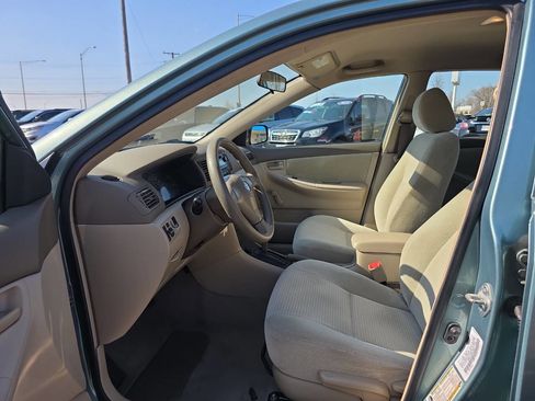 Used 2005 Toyota Corolla CE image 4