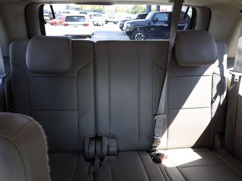 Used 2015 Chevrolet Tahoe LTZ RWD image 22