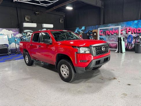 Used 2022 Nissan Frontier S w/ Technology Package AWD/4WD image 7