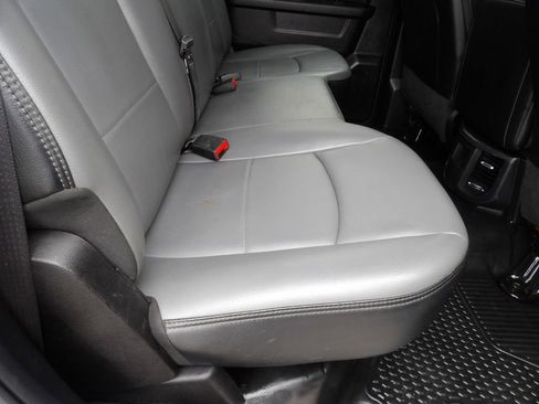 Used 2024 RAM 3500 Tradesman w/ Chrome Appearance Group AWD/4WD image 36