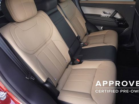 Used 2025 Land Rover Range Rover Sport Dynamic SE image 27