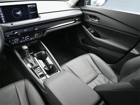 Certified 2025 Honda Accord Touring image 10