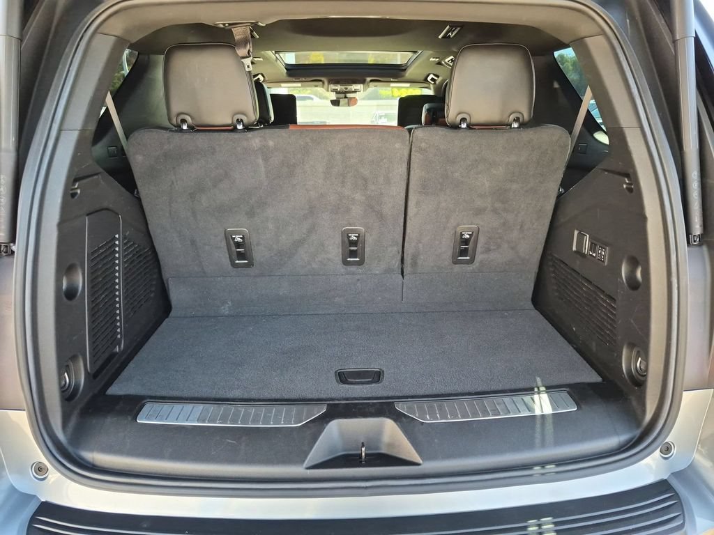 Used 2024 GMC Yukon Denali Ultimate AWD/4WD image 19