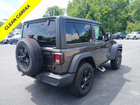 Used 2019 Jeep Wrangler Sport AWD/4WD image 6